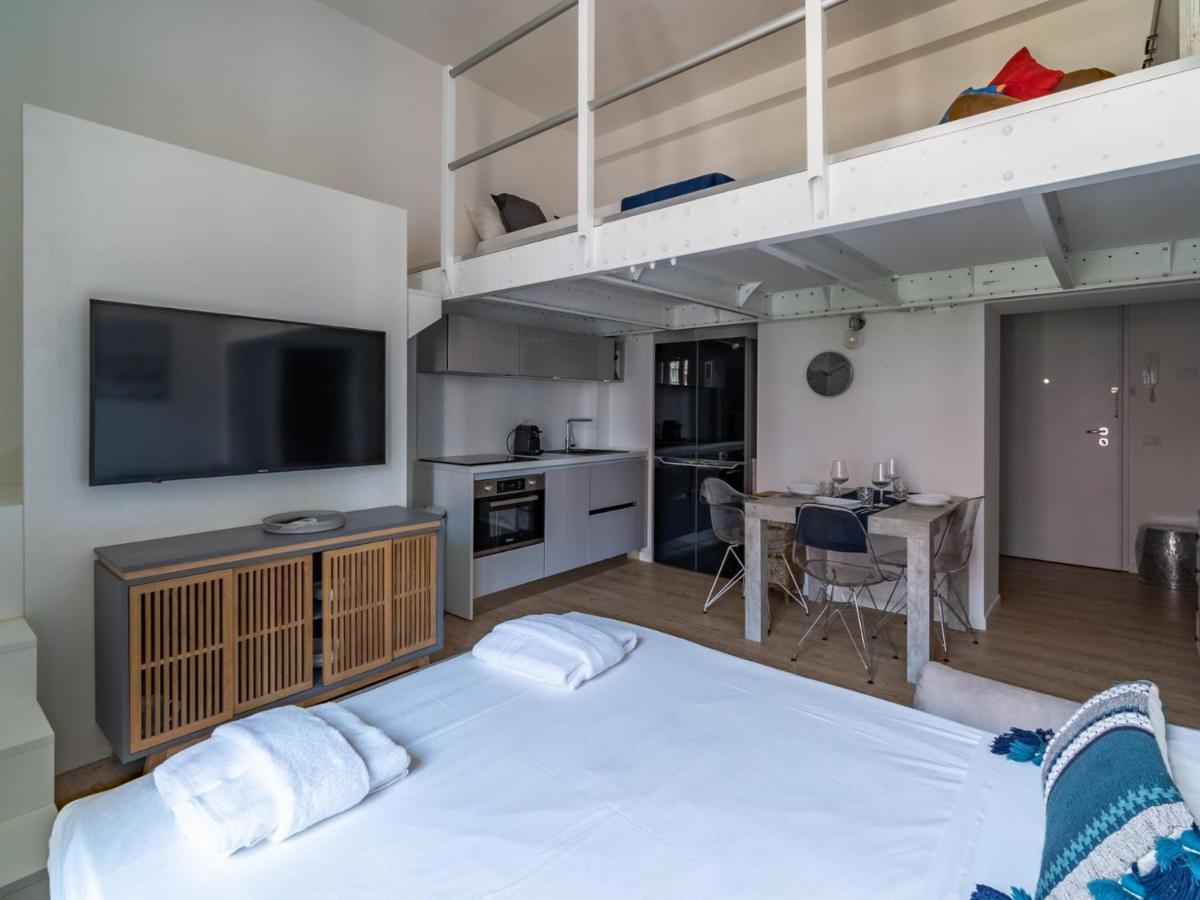 The Best Rent - Lovely Loft With Balcony Near Piazza Vetra Милан Экстерьер фото